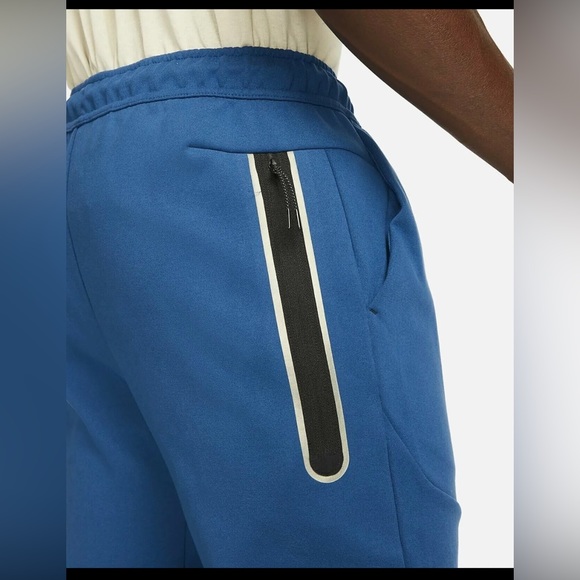 Men's Nike Sportswear Brushed Tech Fleece Jogger Pants Blue DD4804-476 - Picture 4 of 5